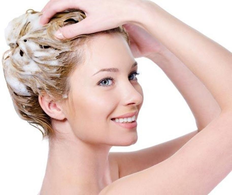 Как правильны мыть голову: 13 полезных советов по уходу за волосами